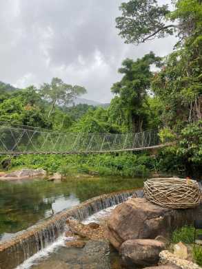 រមណីយដ្ឋានជ្រលងបៃតងវាលពួច