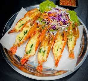 ក្រាស់ CRUSH Restaurant and Bar